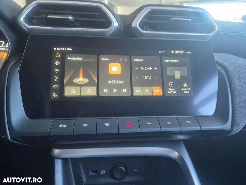 MG ZS HEV Hybrid+ Standard - 11