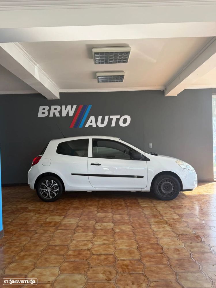 Renault Clio 1.5 dCi Privilège - 5