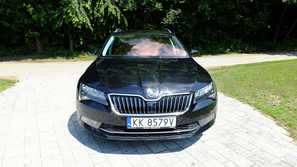 Skoda Superb 2.0 TDI Ambition - 2