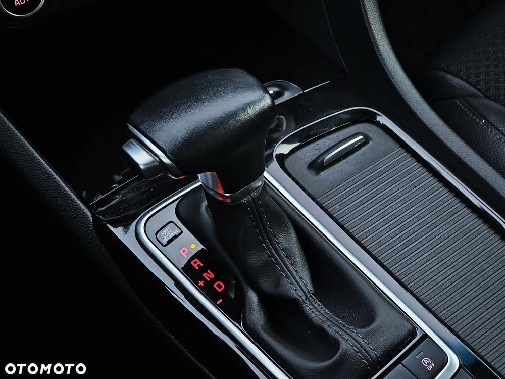 Kia Optima 1.6 T-GDI L DCT - 26