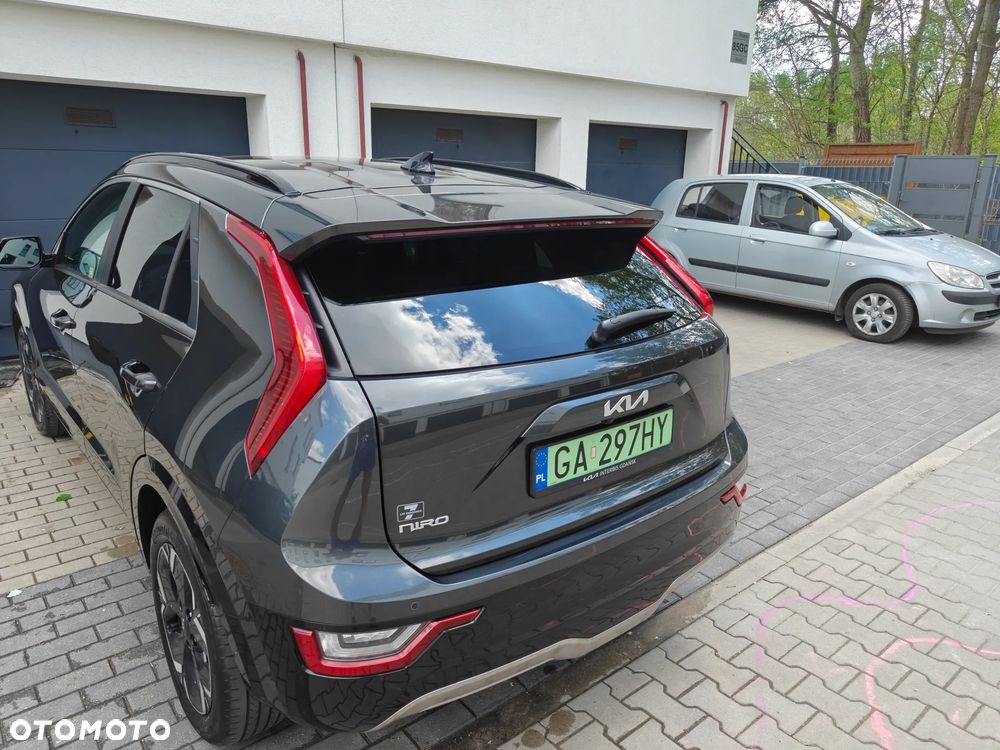 Kia Niro 64kWh L - 24