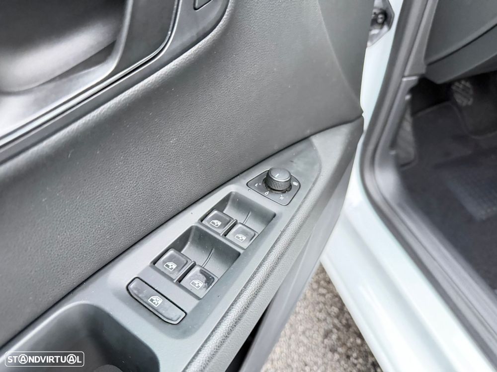 SEAT Leon ST 1.6 TDI Style S/S - 30