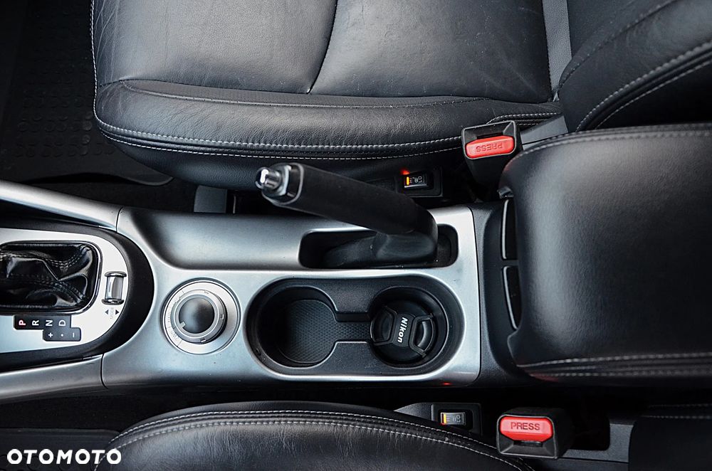 Citroën C-Crosser 2.2 HDi Exclusive DCS - 21