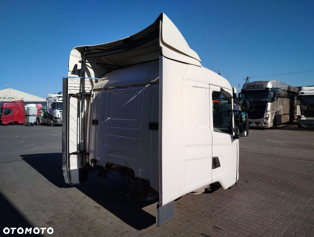 KABINA SCANIA R CR 19 STREAMLINE - 4
