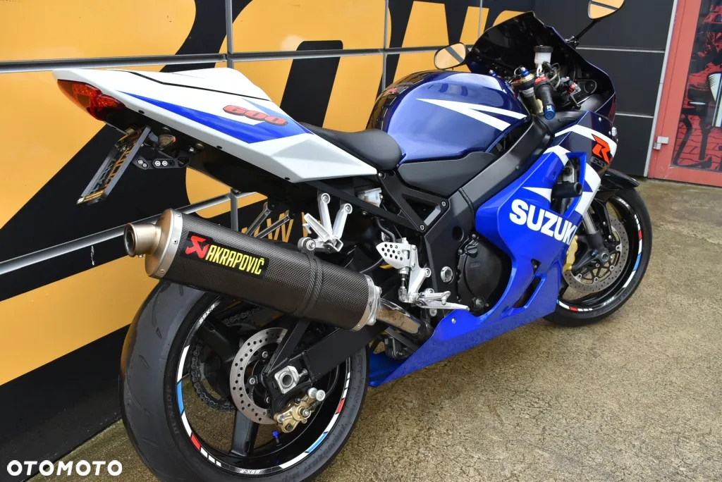 Suzuki GSX-R - 28