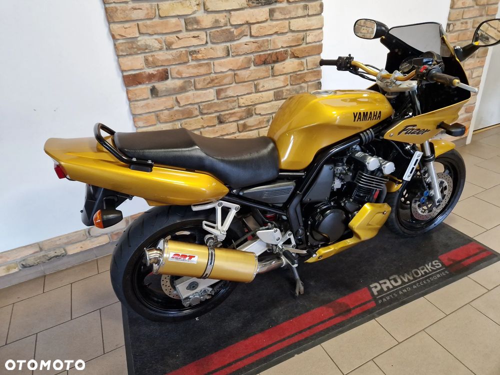 Yamaha FZS - 23