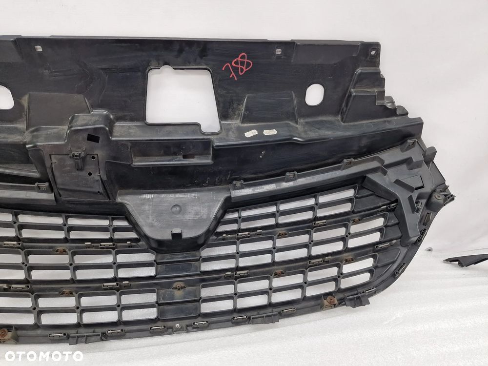 RENAULT TRAFIC III 3 LIFT 18- ATRAPA / GRILL PRZEDNI PRZÓD , NR 623105226R , NR AUKCJI GL528 - 9