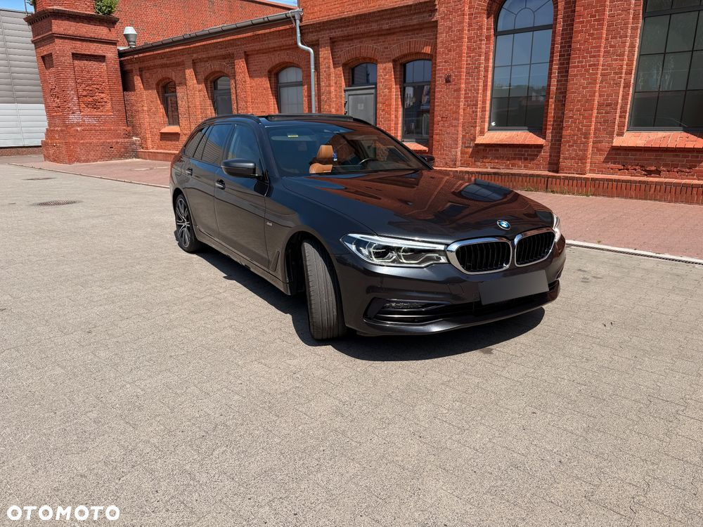BMW Seria 5 520d Touring Sport Line - 16