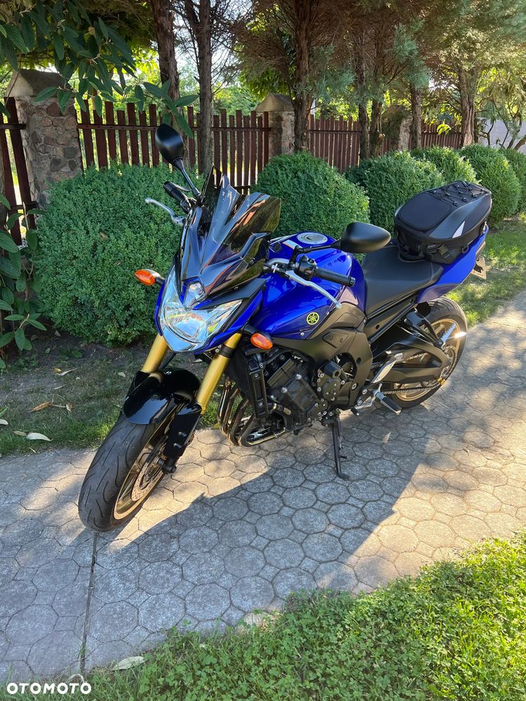 Yamaha FZ8 - 7