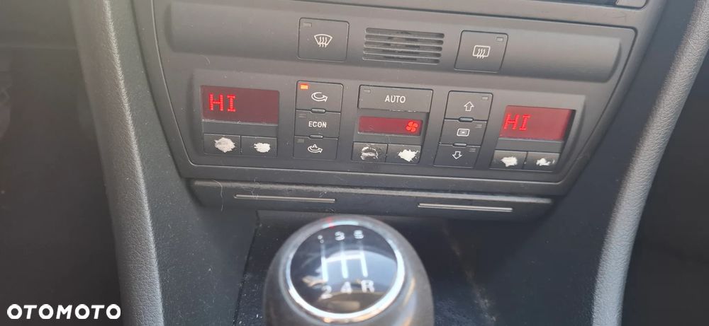 Audi A6 C5 2,0 ALT kombi na części - 11
