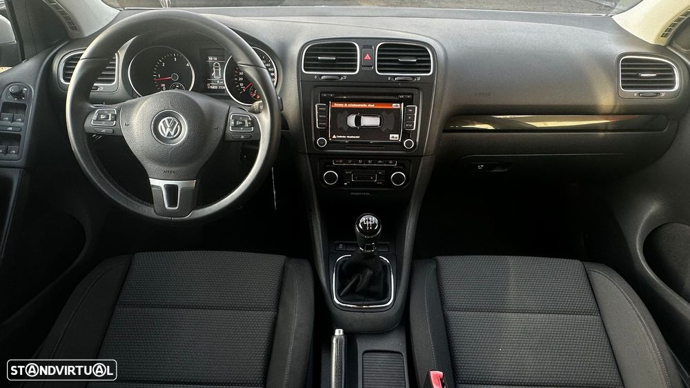 VW Golf 1.6 TDi DPF Comfortline - 4