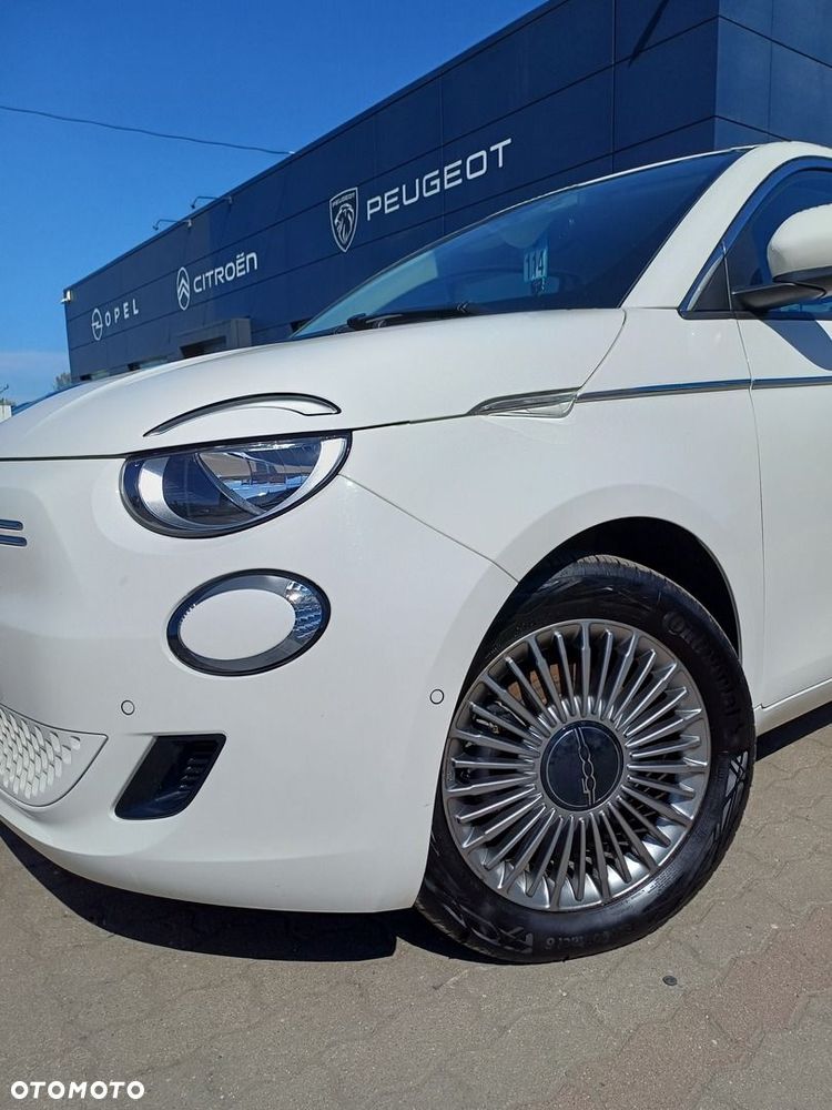 Fiat 500e - 11