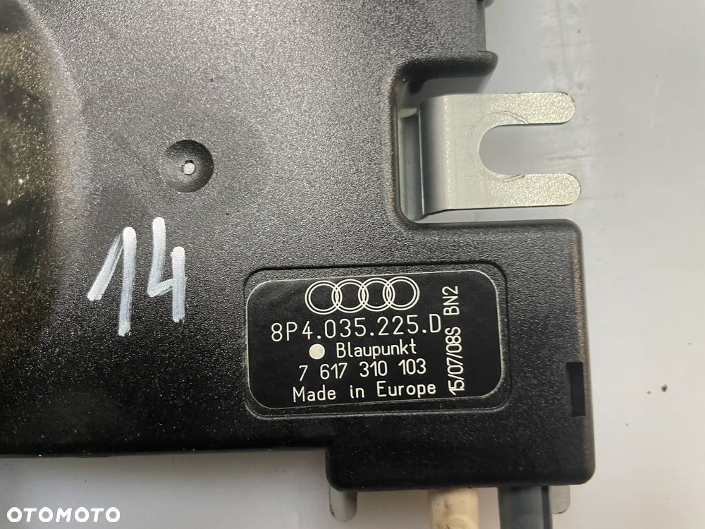 Wzmacniacz anteny Audi A3 8P 8P4035225D - 2