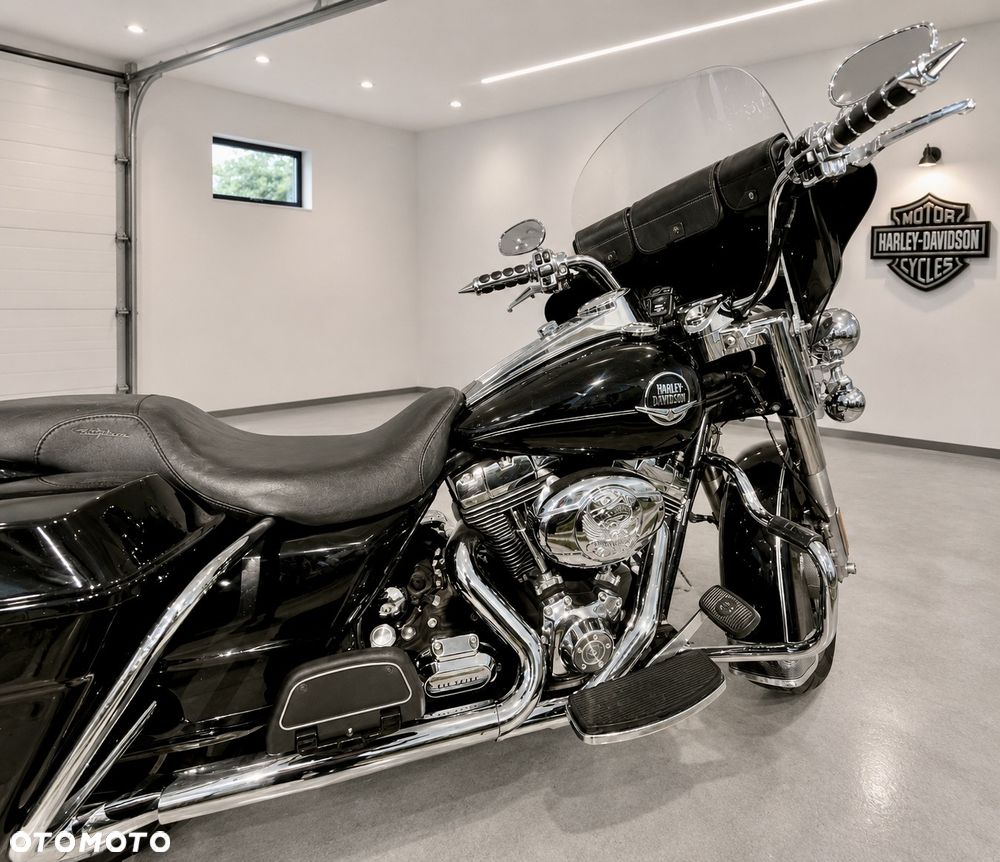 Harley-Davidson Touring Road King - 9