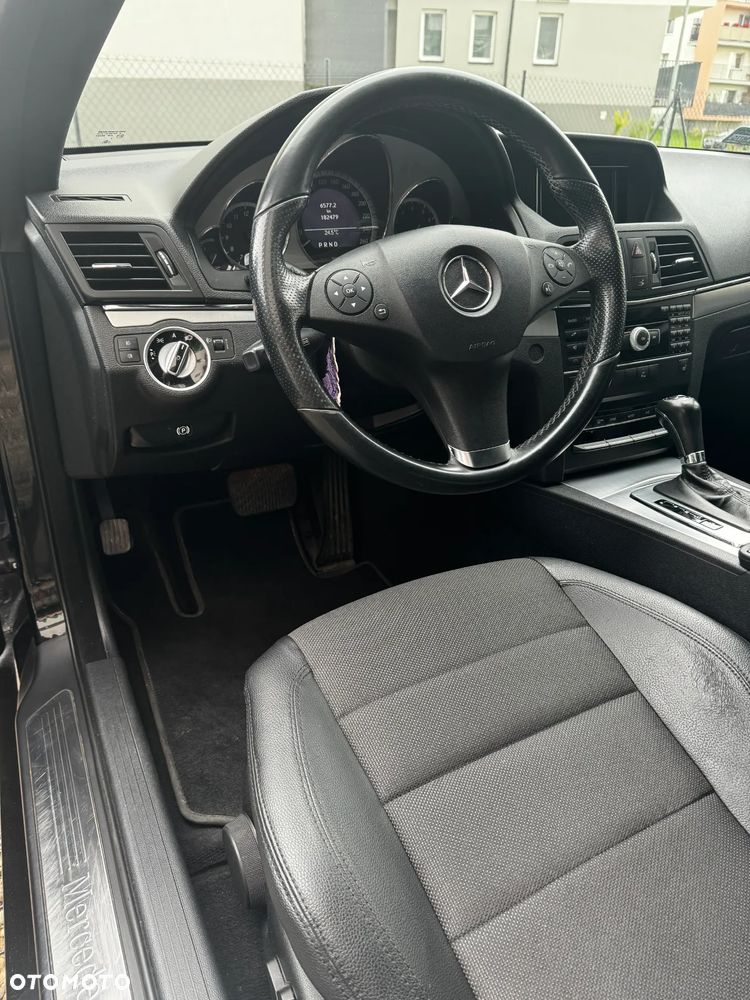 Mercedes-Benz Klasa E - 8