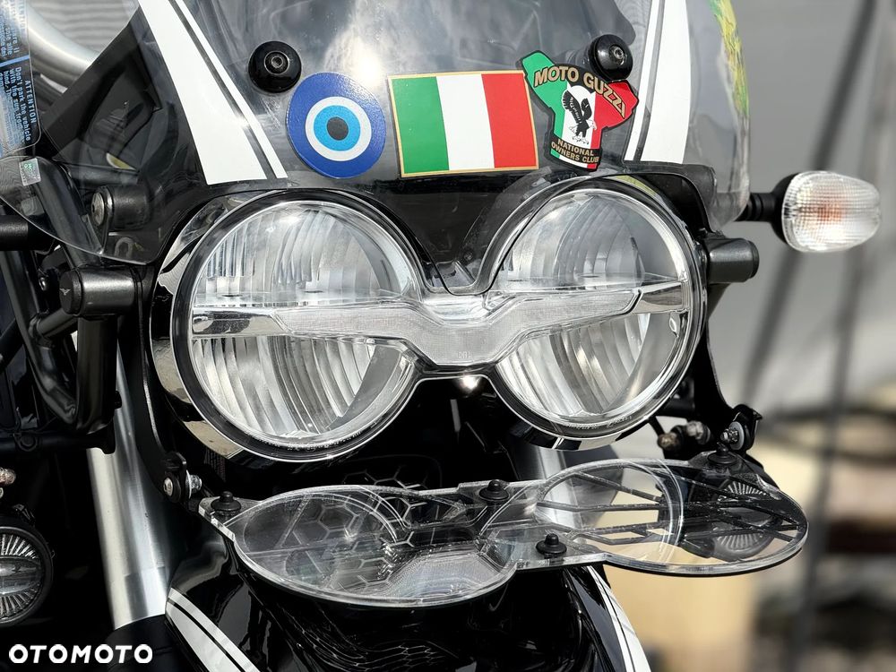 Moto Guzzi V85 - 17