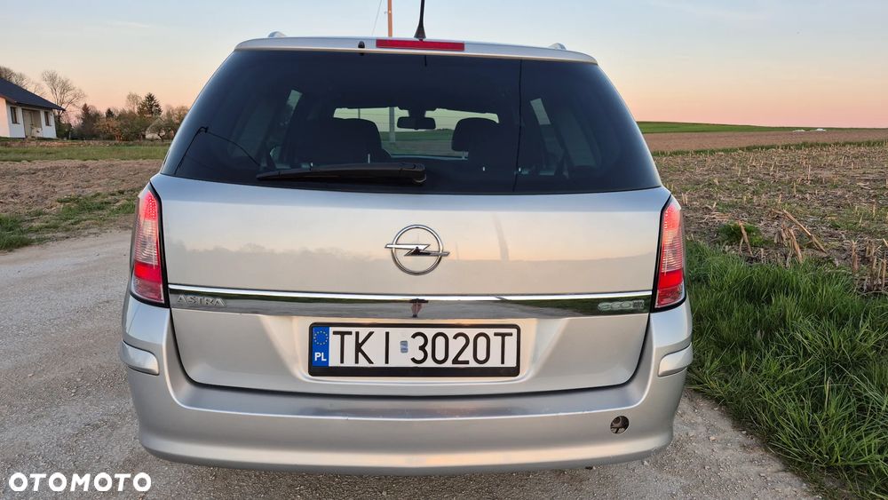 Opel Astra 1.4 Edition 111 Jahre - 3