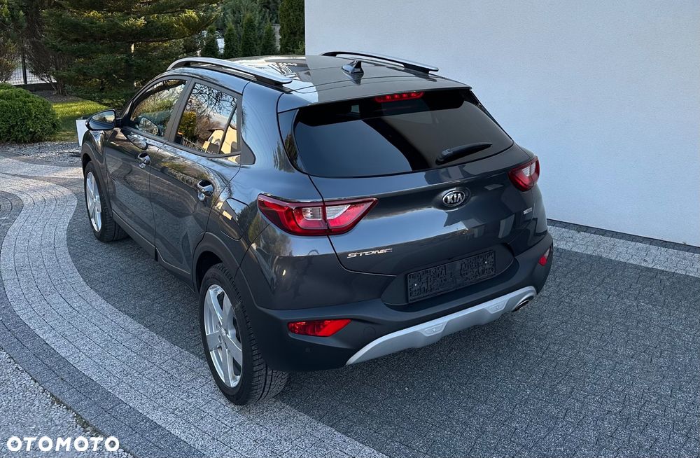 Kia Stonic - 16
