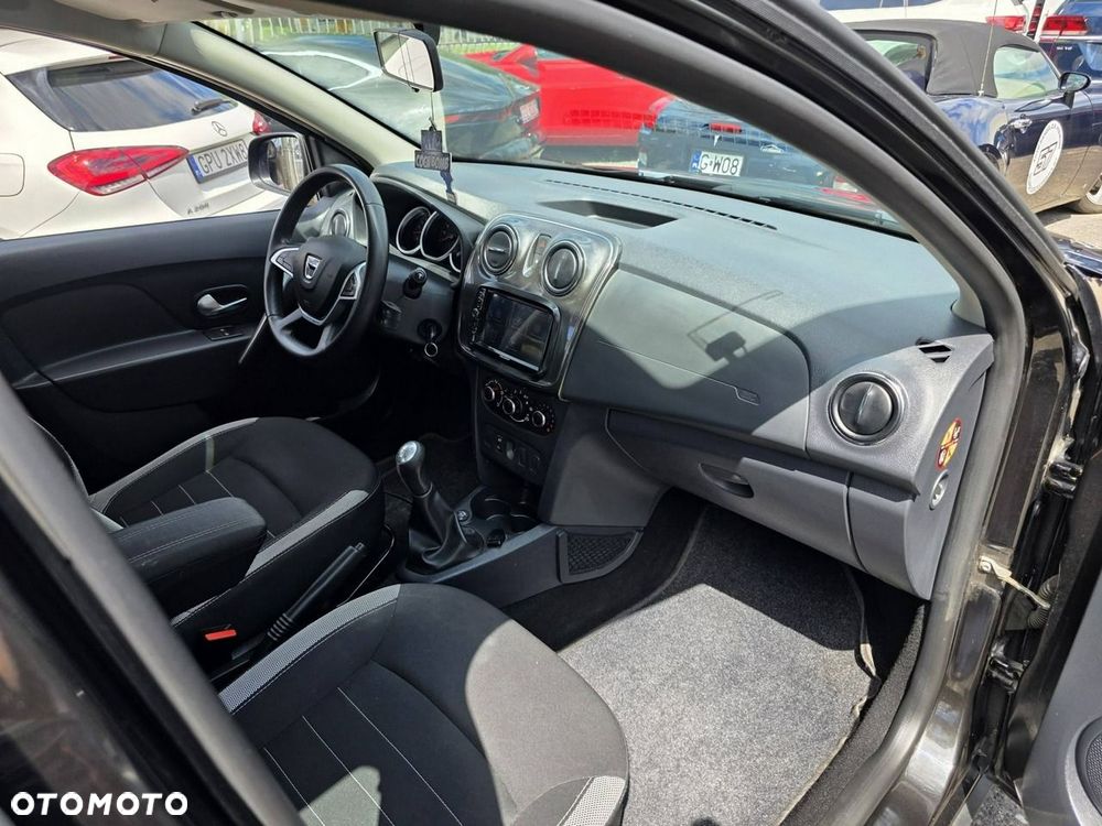 Dacia Sandero Stepway TCe 90 (S&S) Celebration - 27