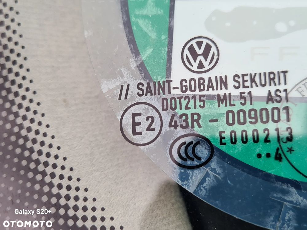 Volkswagen Golf - 17