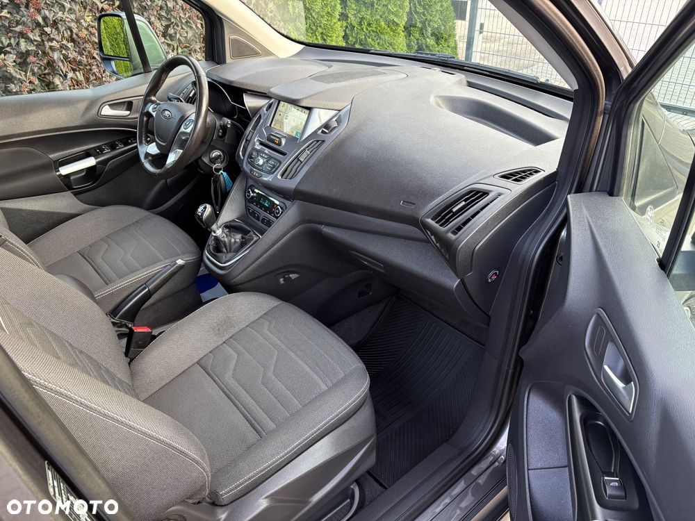 Ford Tourneo Connect Grand - 11