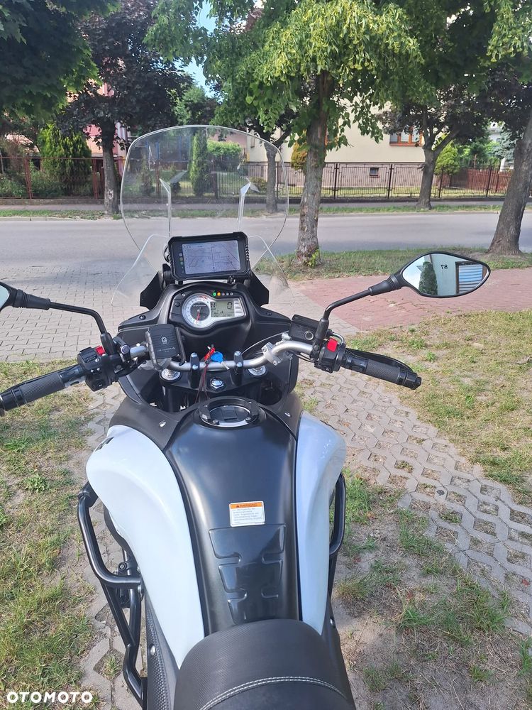 Suzuki V-STROM - 14