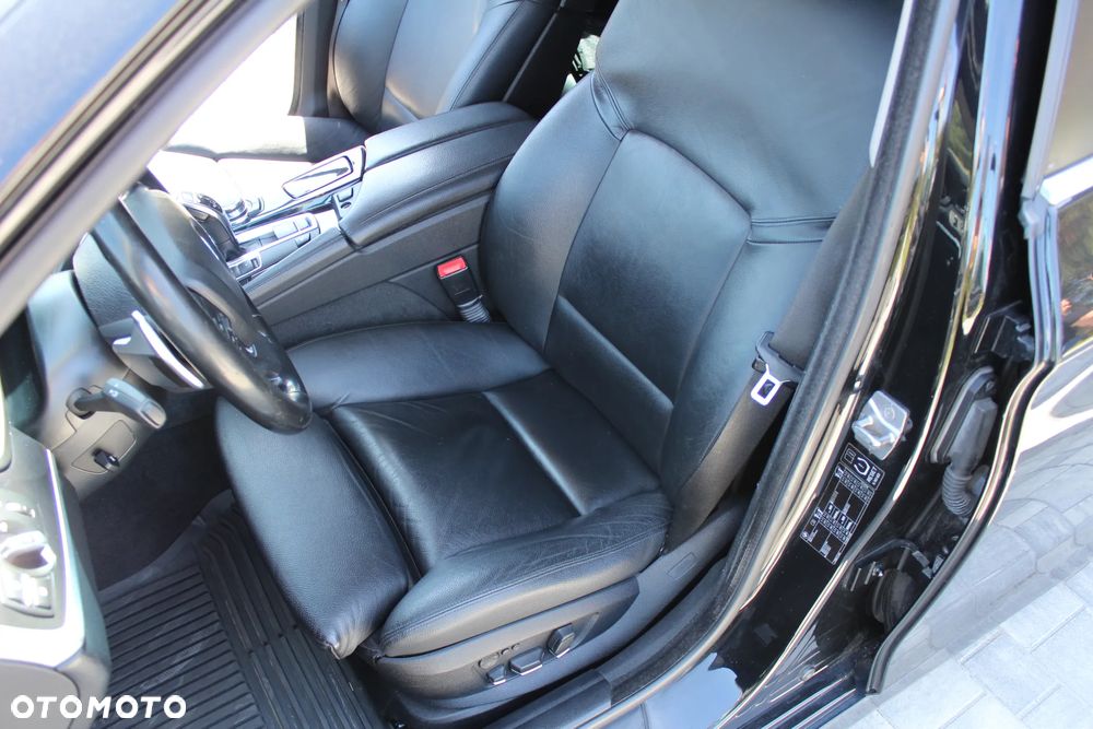 BMW Seria 5 - 18
