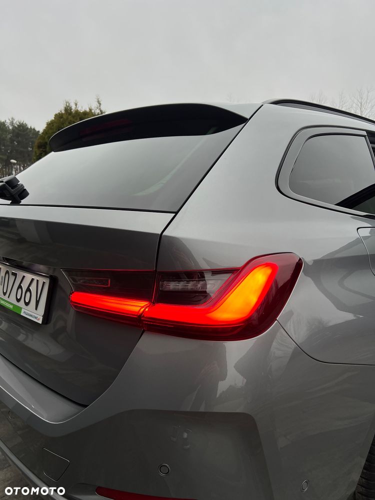 BMW Seria 3 318i - 11