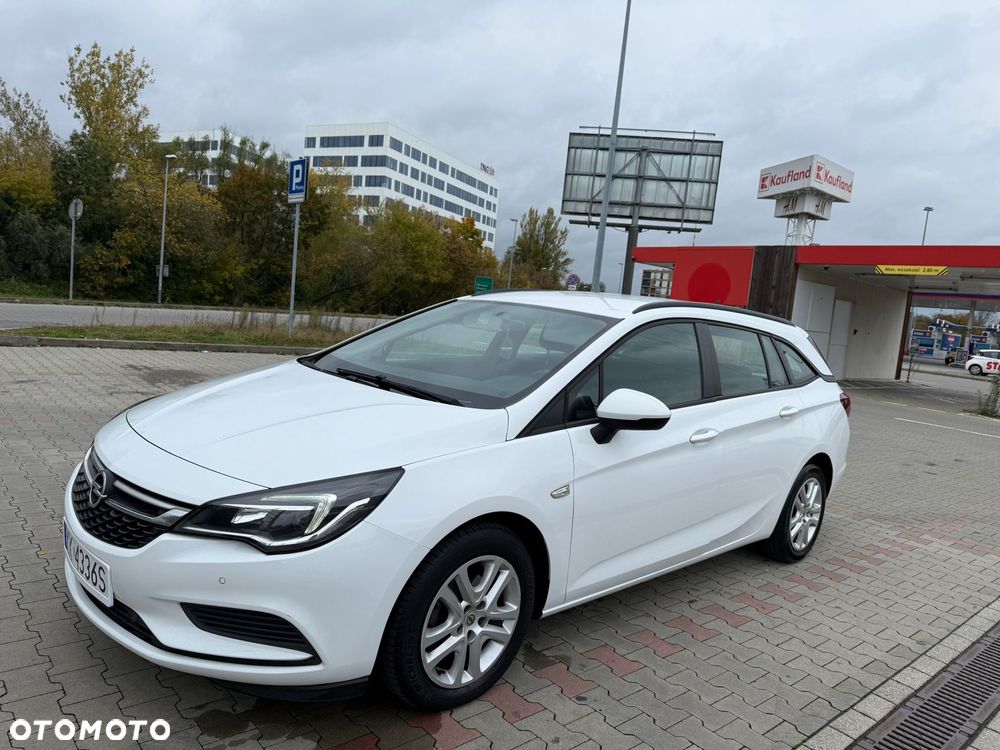 Opel Astra 1.6 CDTI DPF ecoFLEX Sports TourerStart/Stop Edition - 4