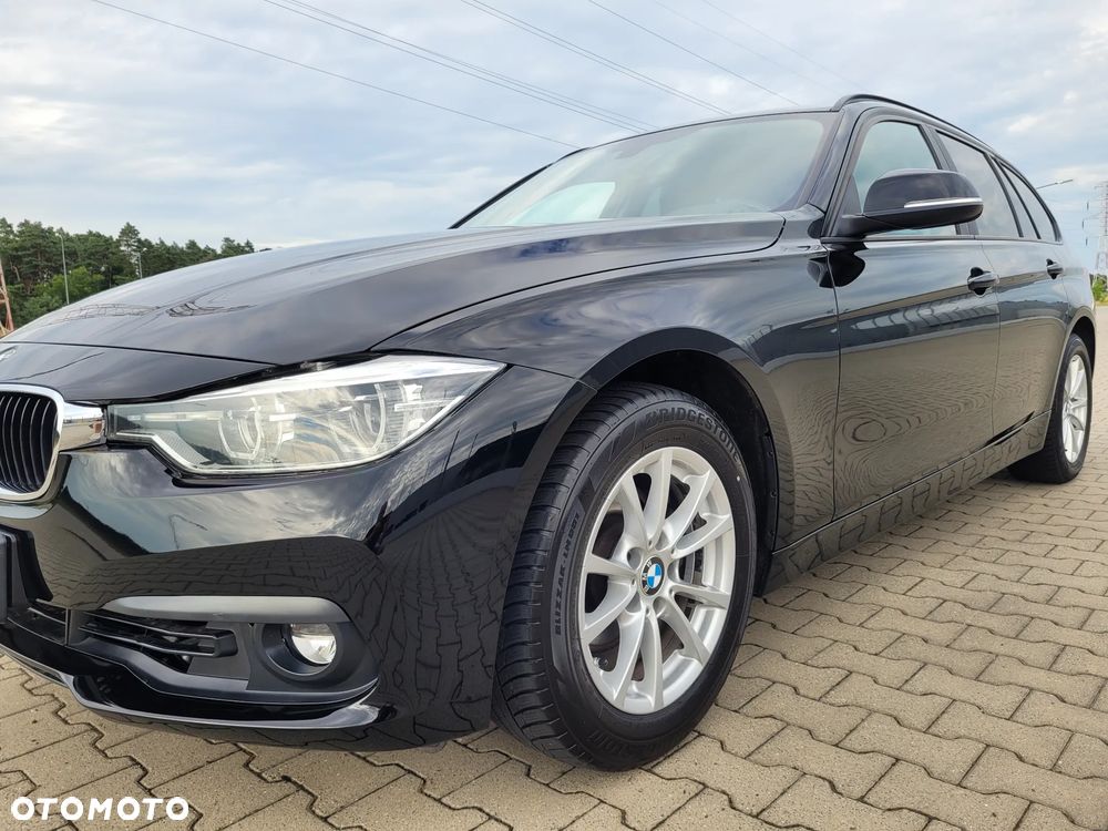 BMW Seria 3 318d - 10