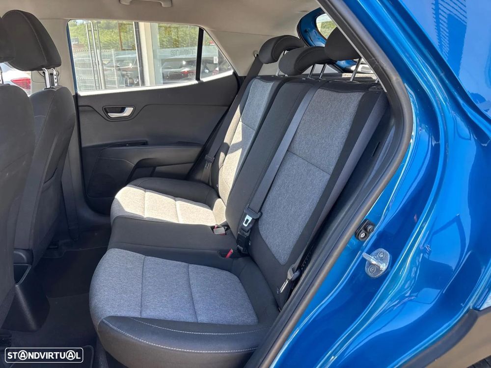 Kia Stonic - 8