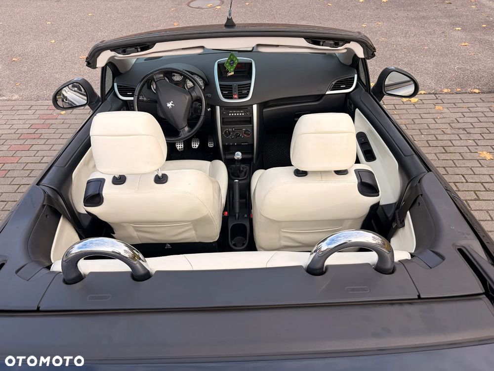 Peugeot 207 2007 photo 5