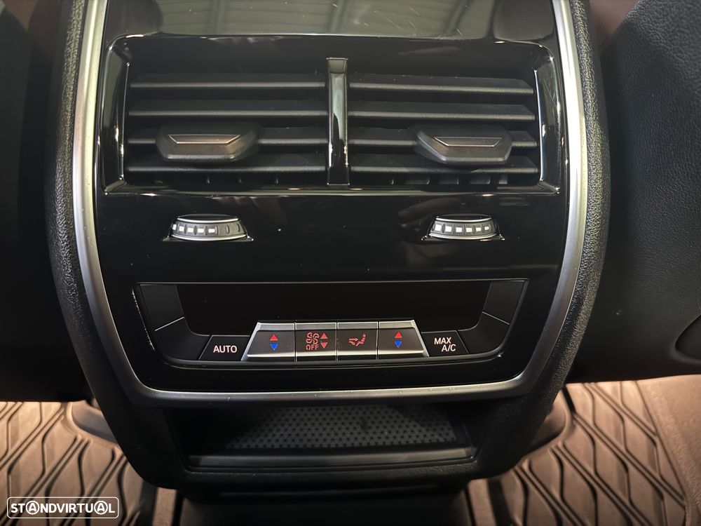 BMW X5 45 e xDrive Pack M - 30