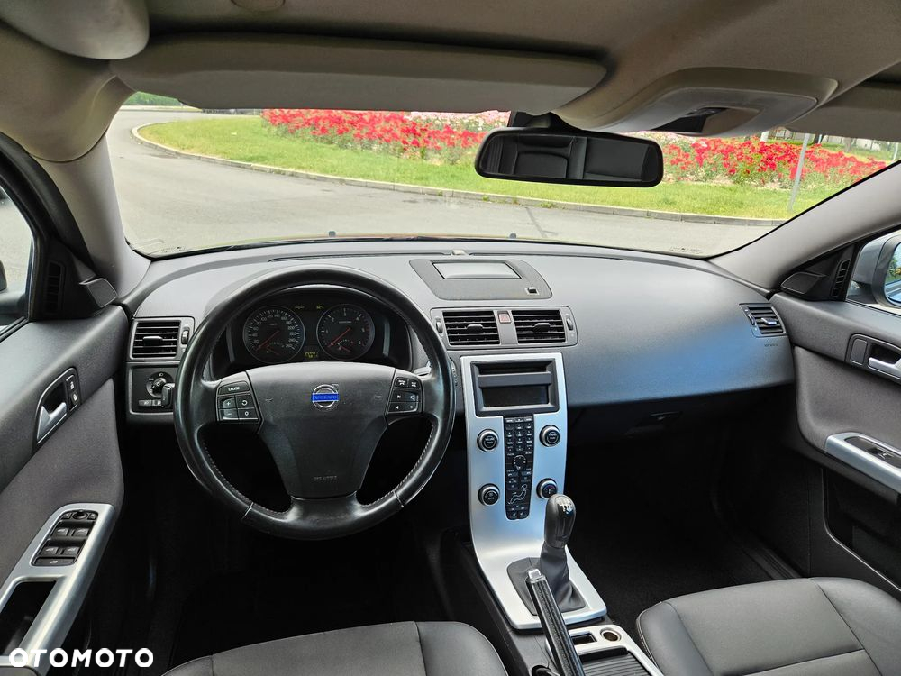 Volvo V50 - 34