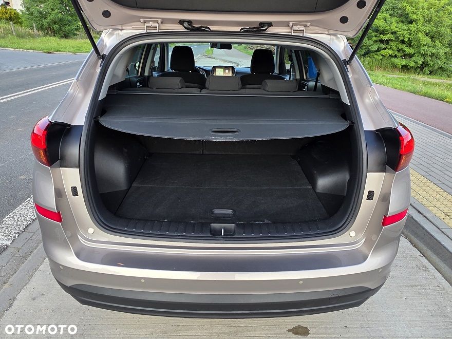 Hyundai Tucson 1.6 GDi Comfort 2WD - 17