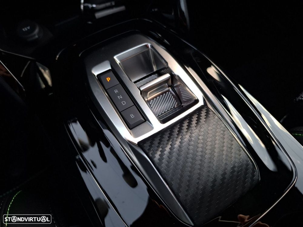 Peugeot e-2008 54 kWh GT - 18