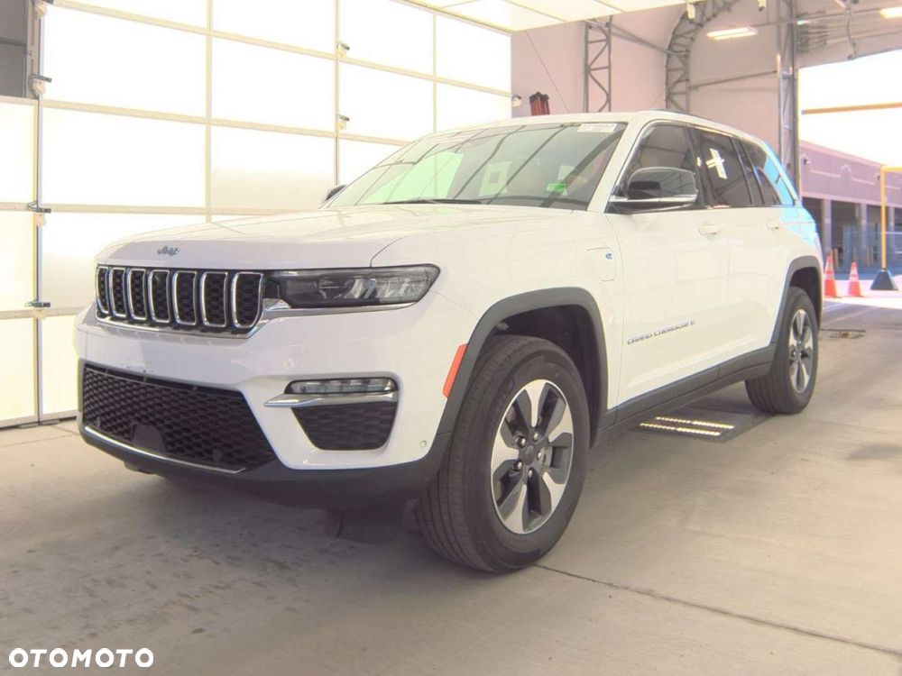 Jeep Grand Cherokee - 3