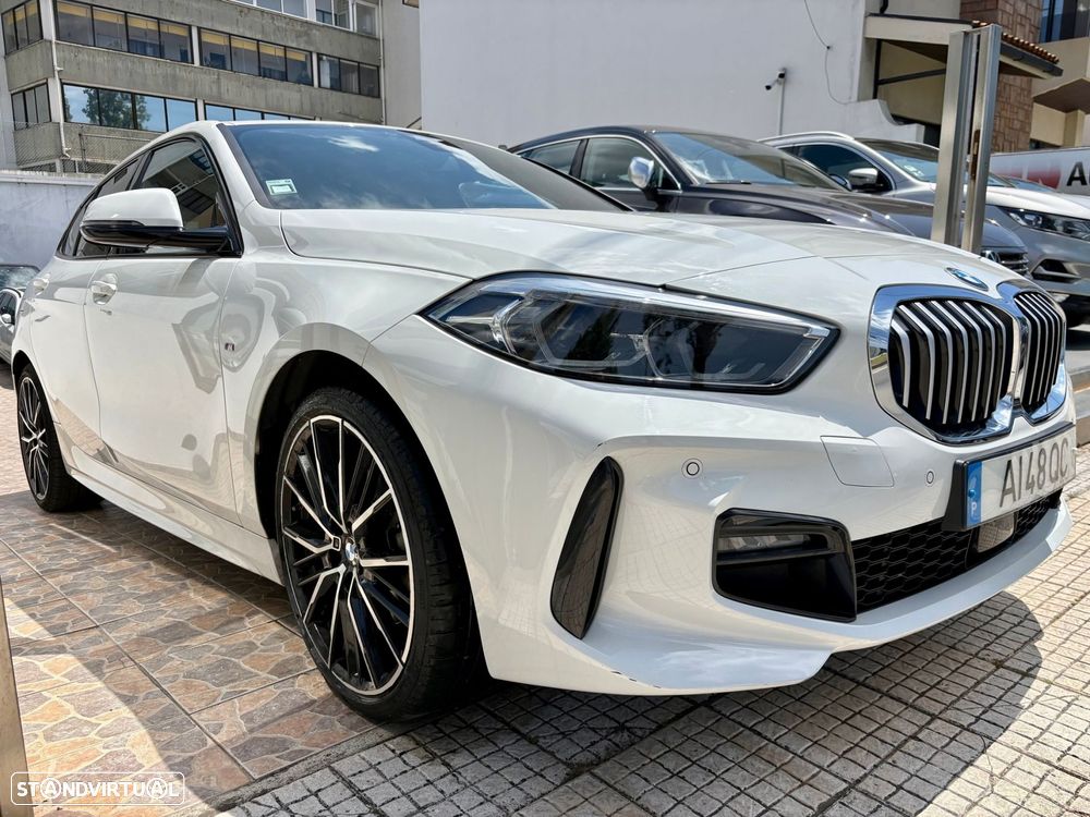 BMW 116 d Pack Desportivo M Auto - 1