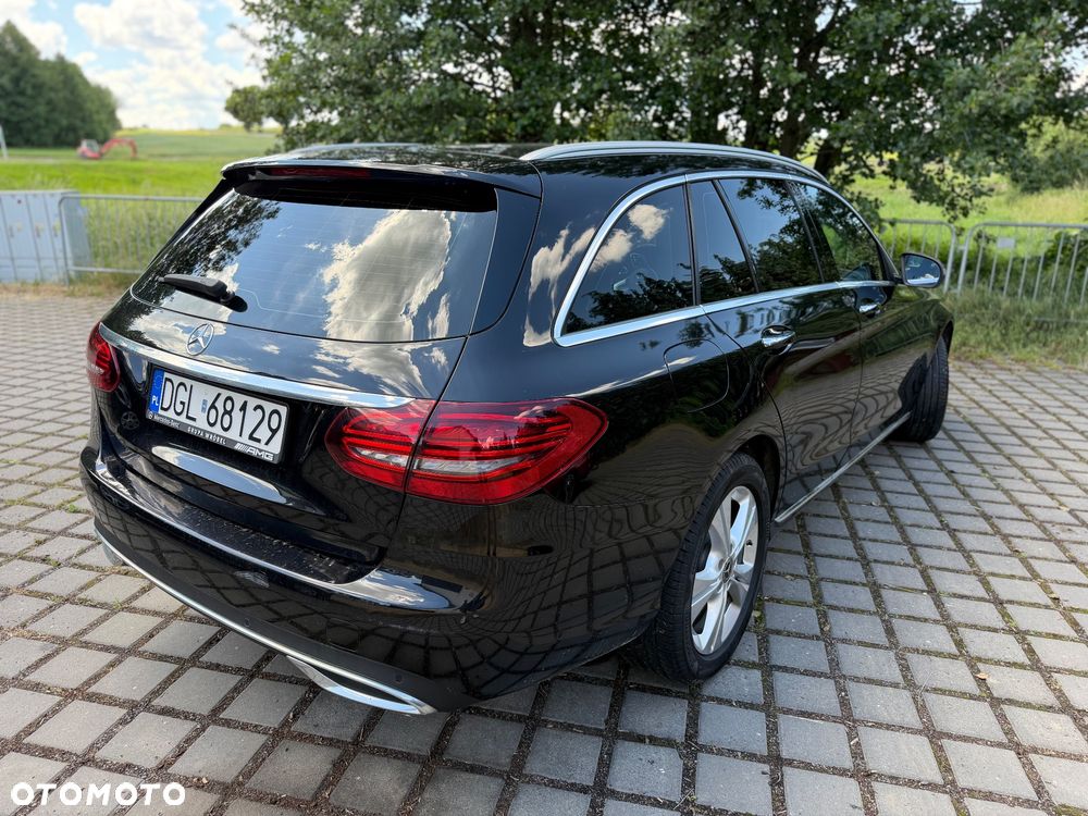 Mercedes-Benz Klasa C 300 d 4MATIC 9G-TRONIC - 4