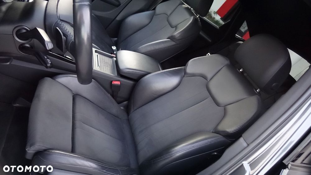 Audi Q5 Sportback - 23