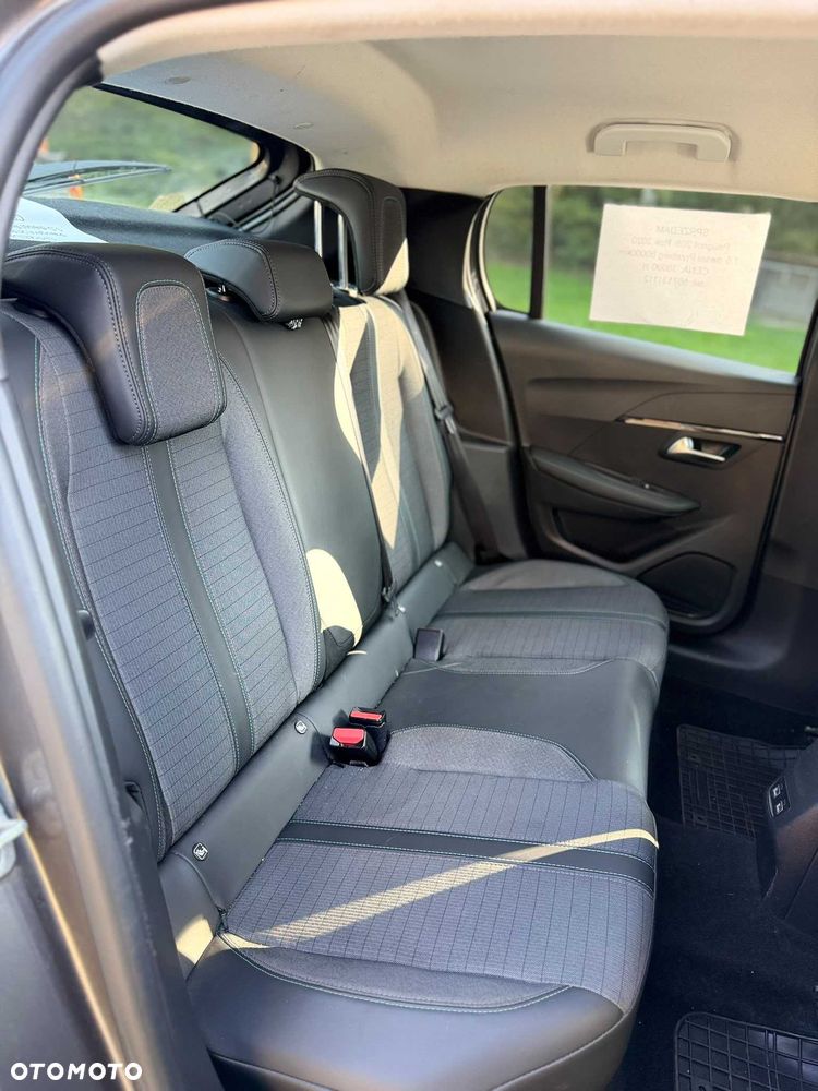 Peugeot 208 2020 photo 4