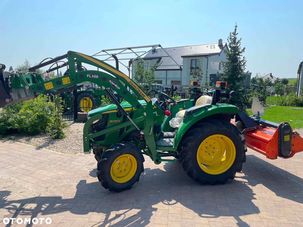 John Deere 3036E 3038E - 4