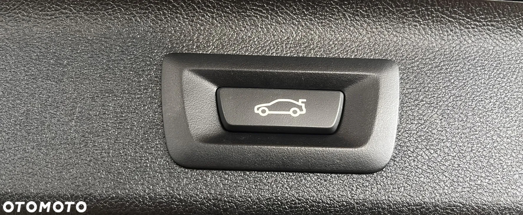 BMW Seria 5 530i Touring - 30