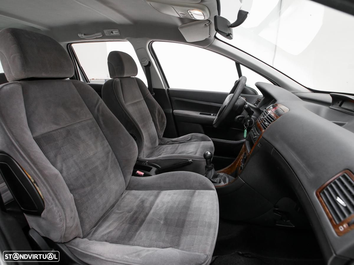 Peugeot 307 SW - 11