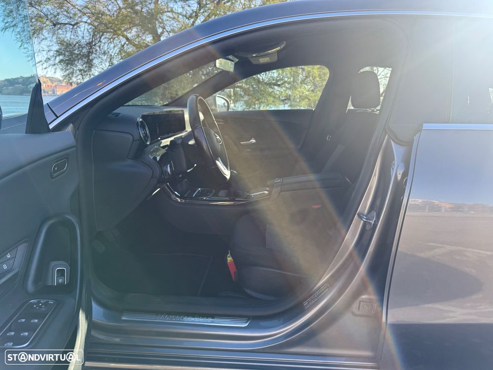 Mercedes-Benz CLA 180 d Shooting Brake Progressive - 27