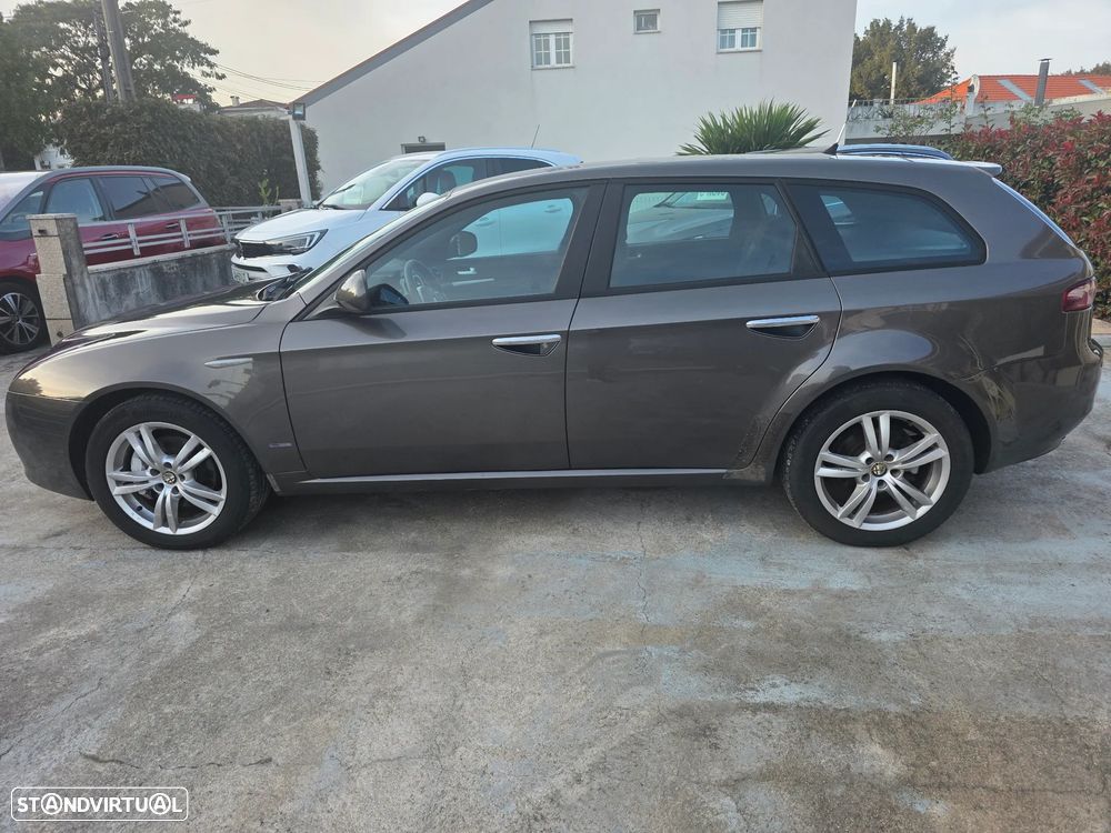 Alfa Romeo 159 Sportwagon - 8