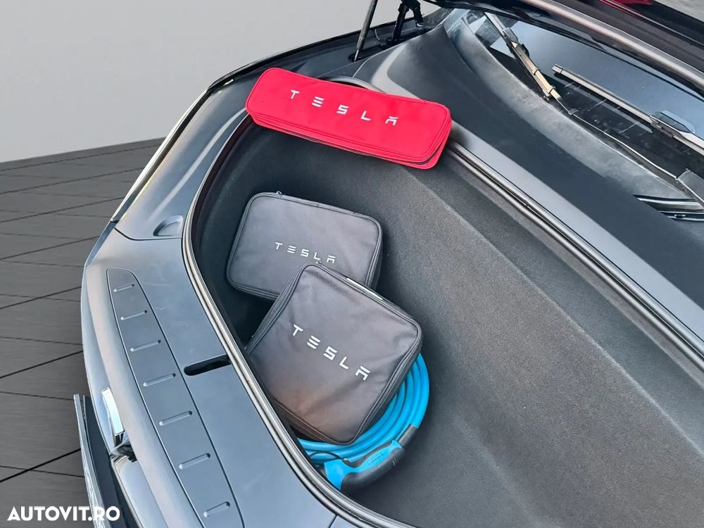 Tesla Model X Long Range - 12