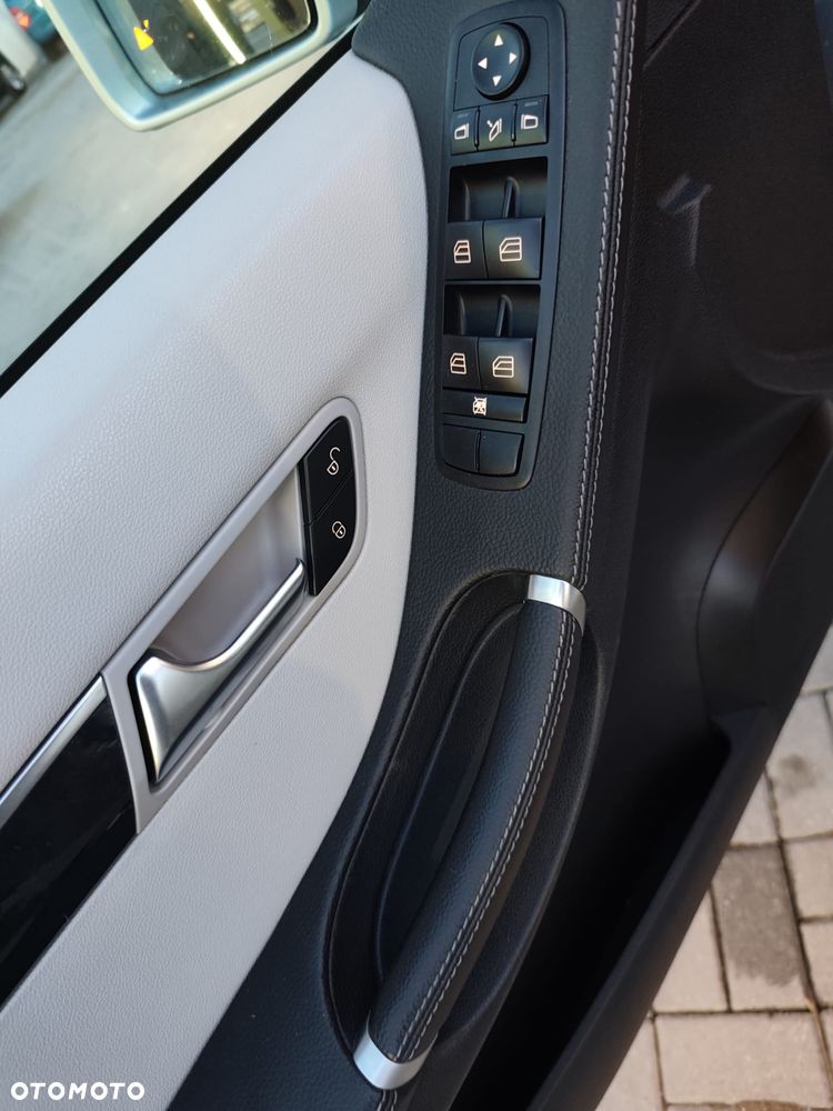 Mercedes-Benz Klasa R 350 CDI 4-Matic - 18