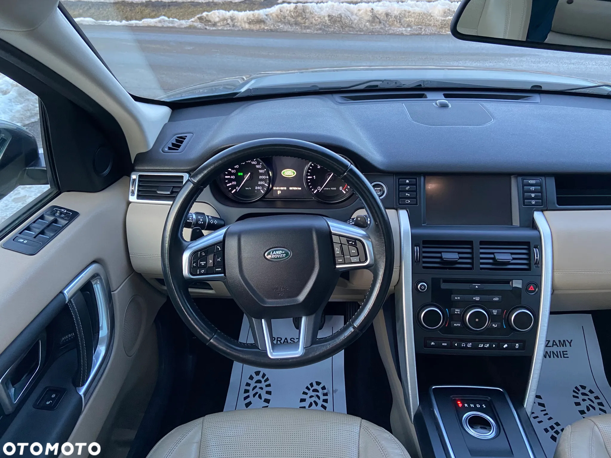 Land Rover Discovery Sport 2.0 D180 - 19