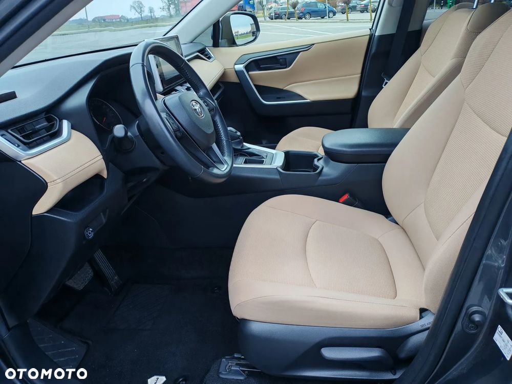 Toyota RAV4 - 15
